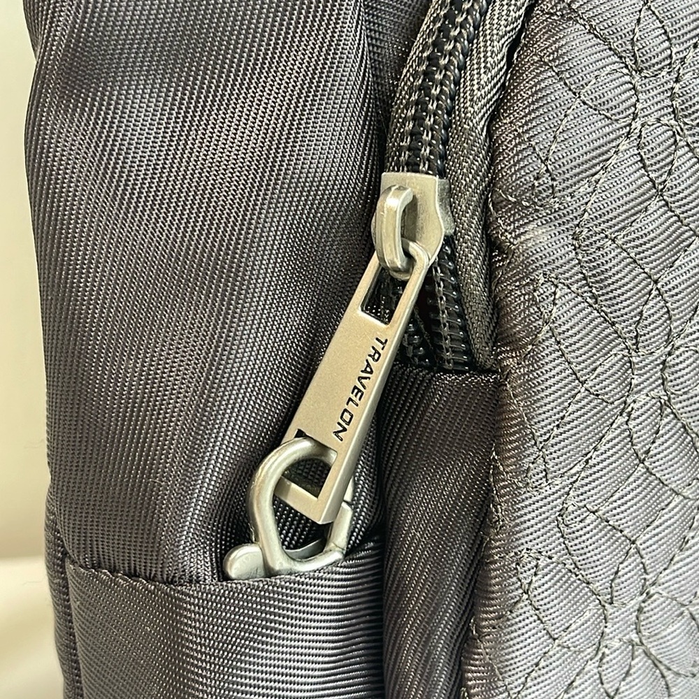 Travelon Anti-Theft Crossbody - Picture 5 of 16